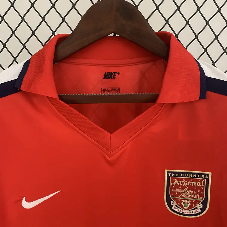 Arsenal Home 01/02 4