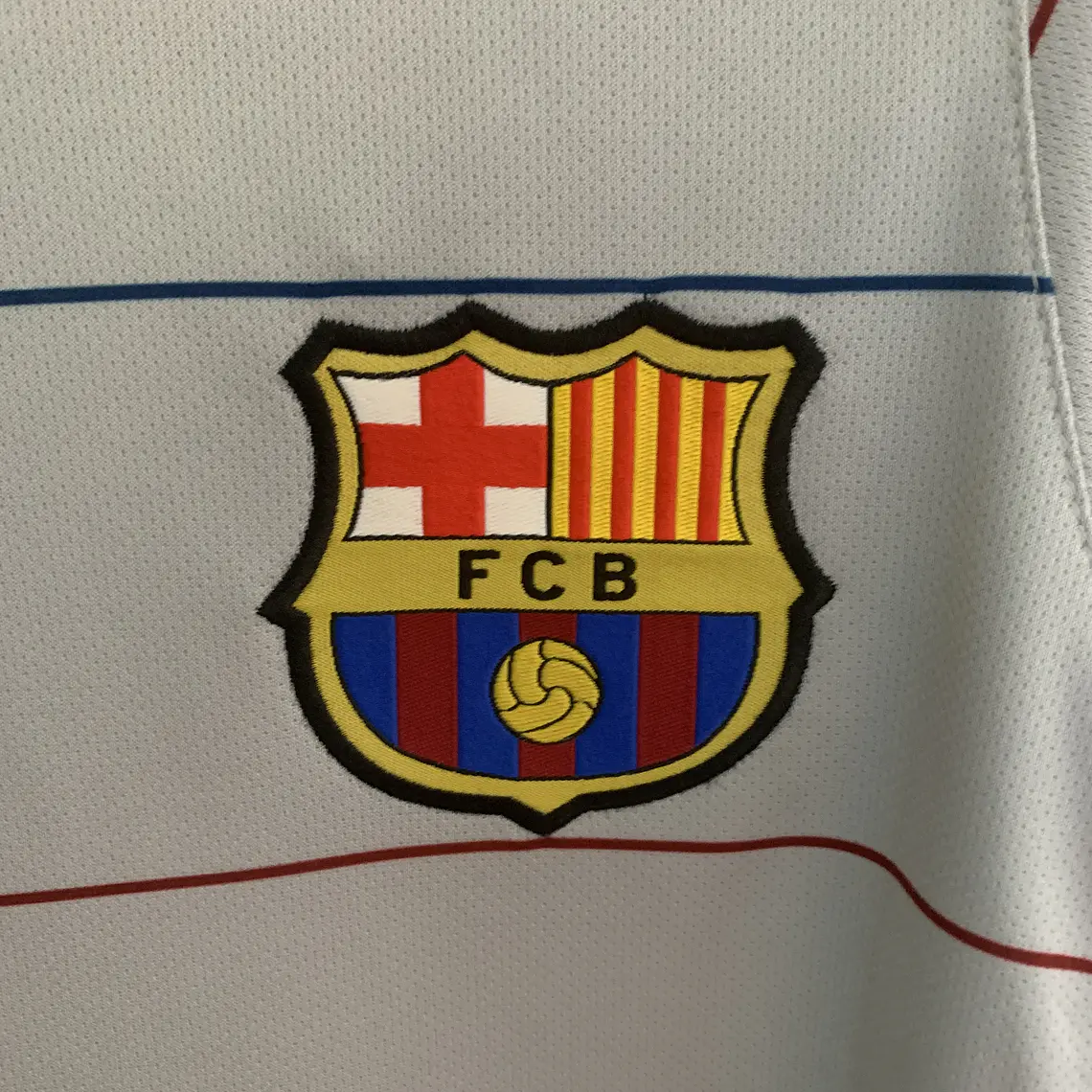 Barcelona Away 03/04 6