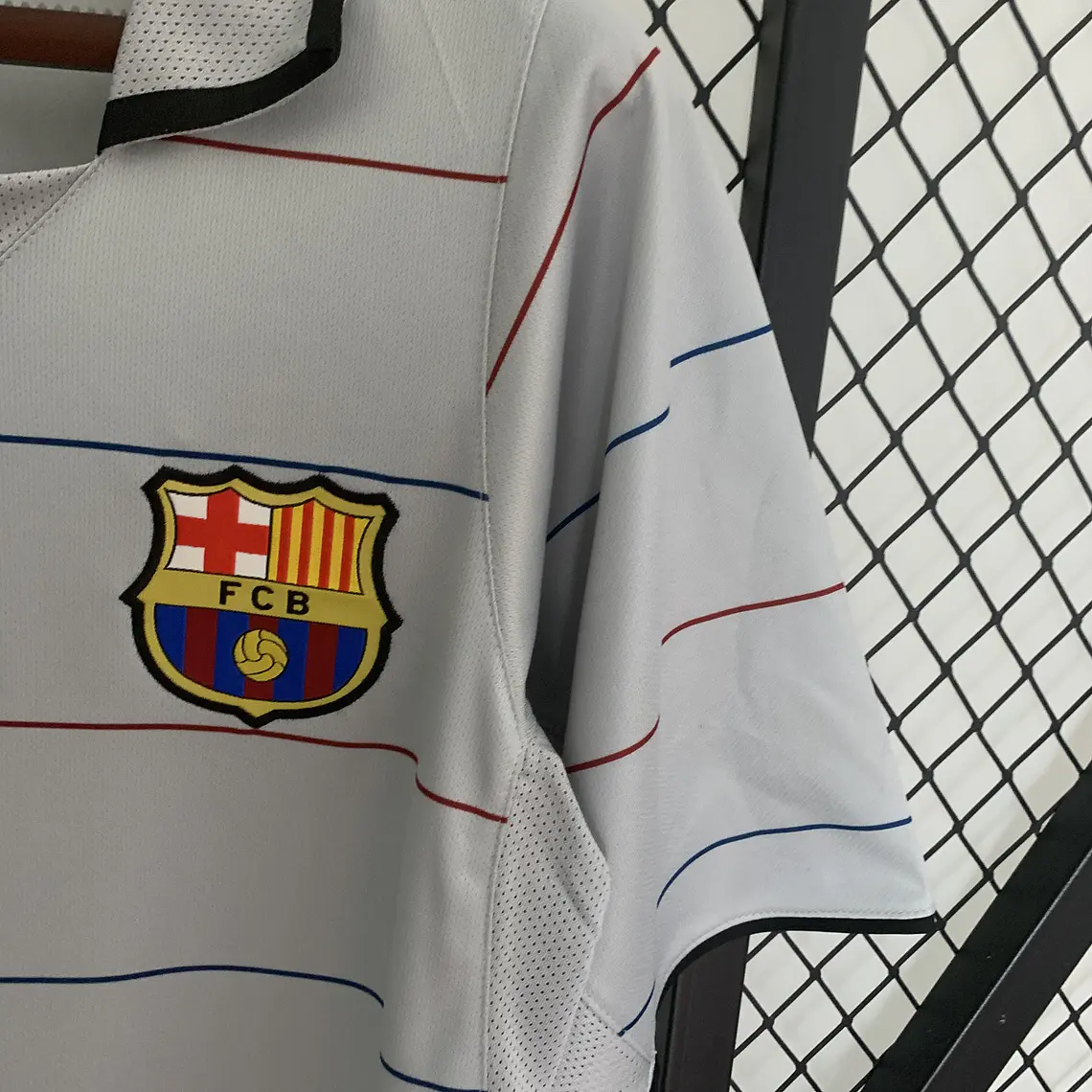 Barcelona Away 03/04 7