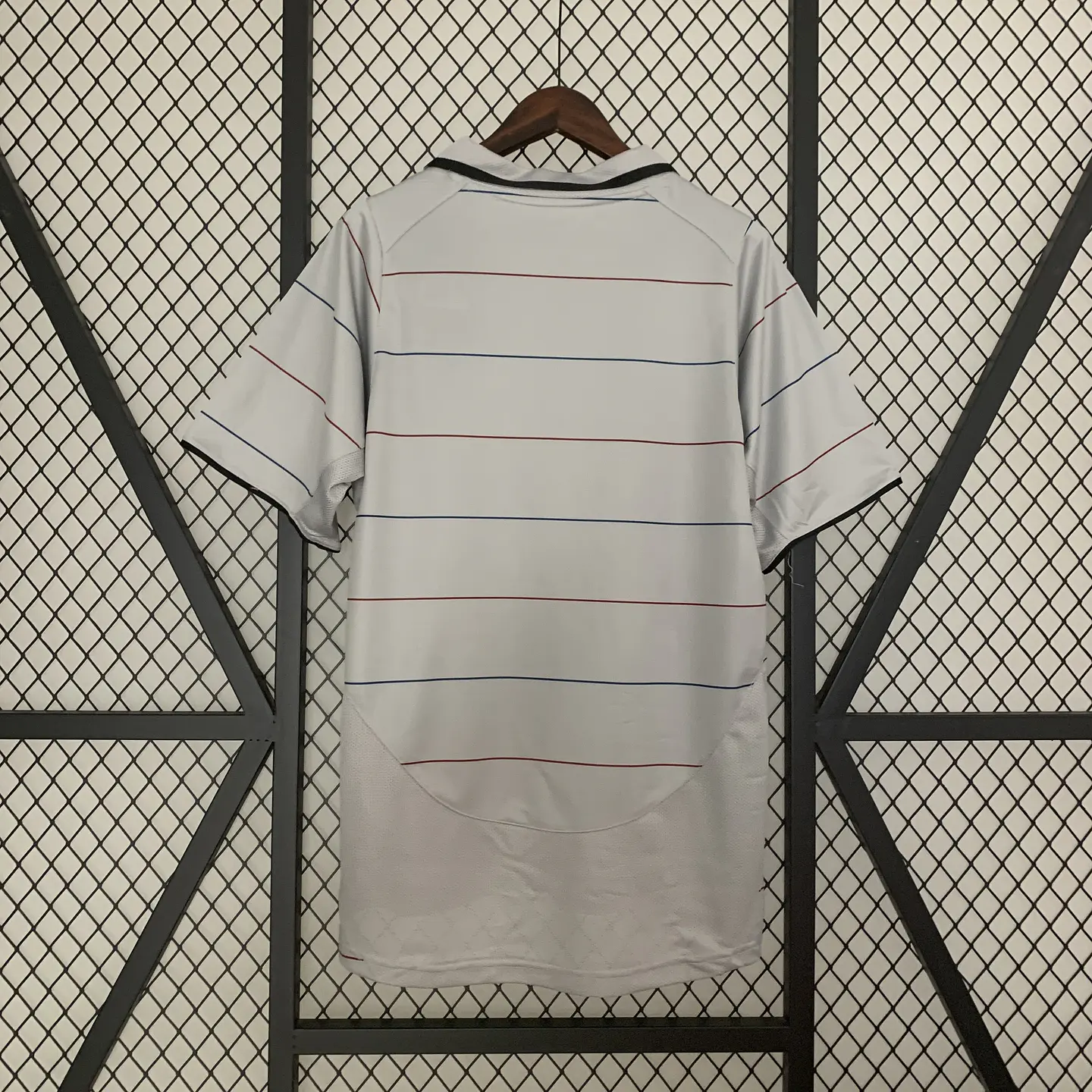 Barcelona Away 03/04 3