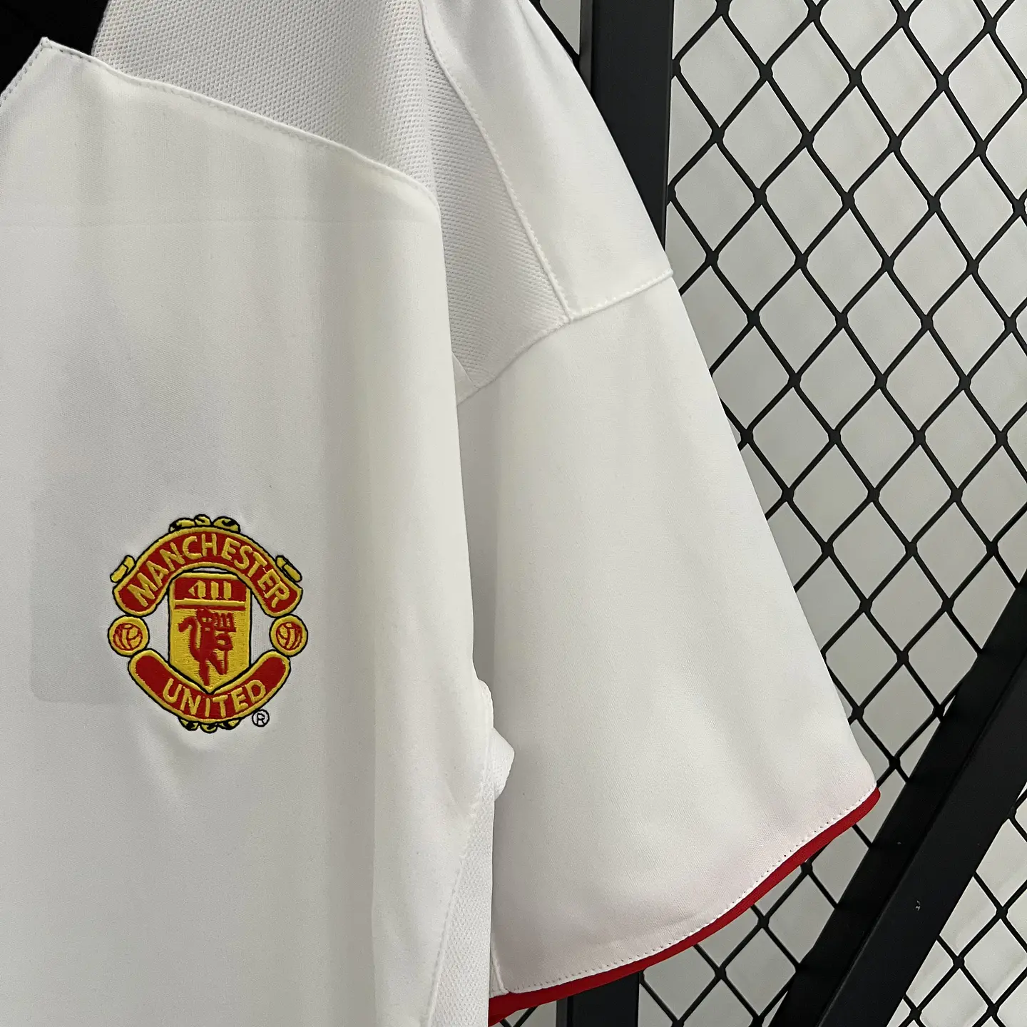 Manchester United Away 02/03 7