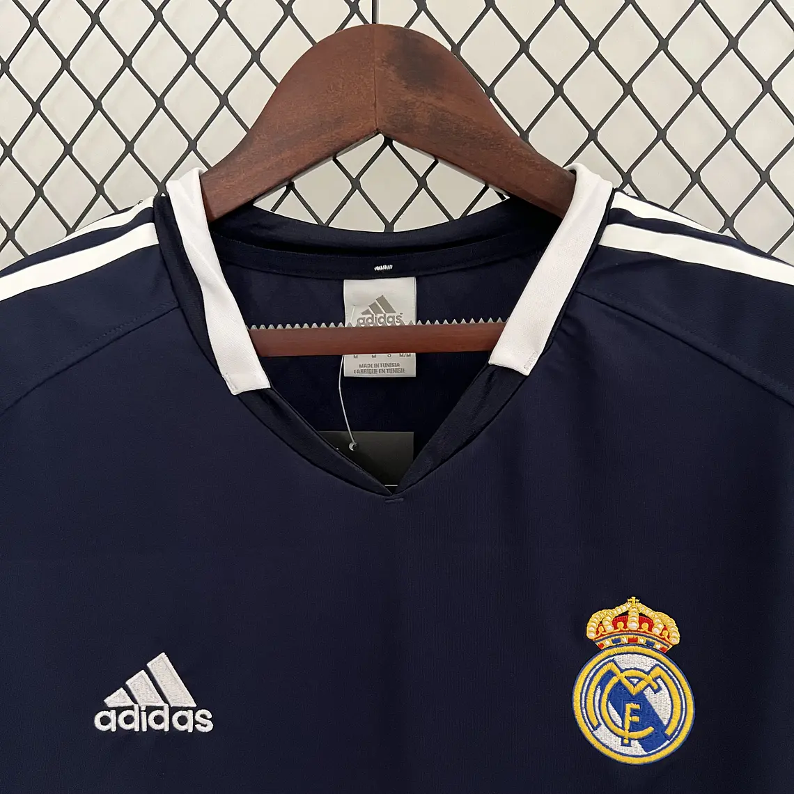 Real Madrid Away 04/05 4