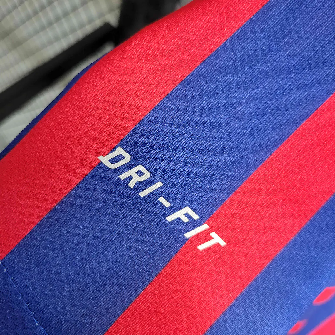 Barcelona Home 11/12 Manga Longa  9