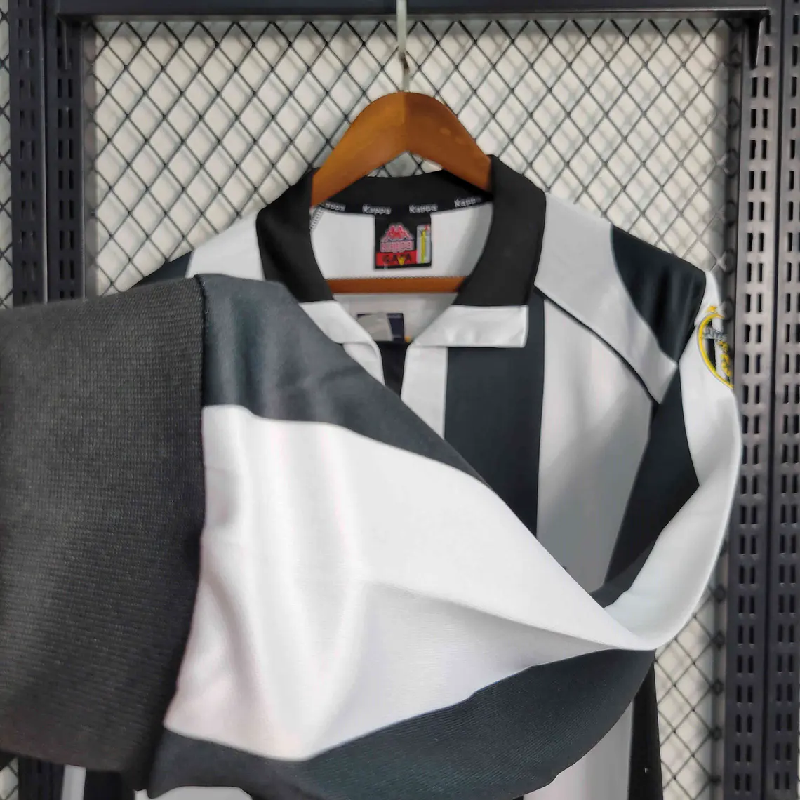 Juventus Home 97/98 Manga Longa  5