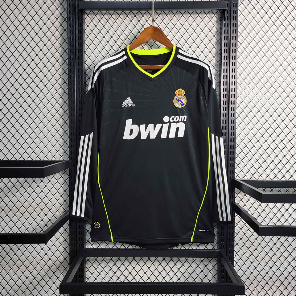Real Madrid Away 10/11 Manga Longa  1