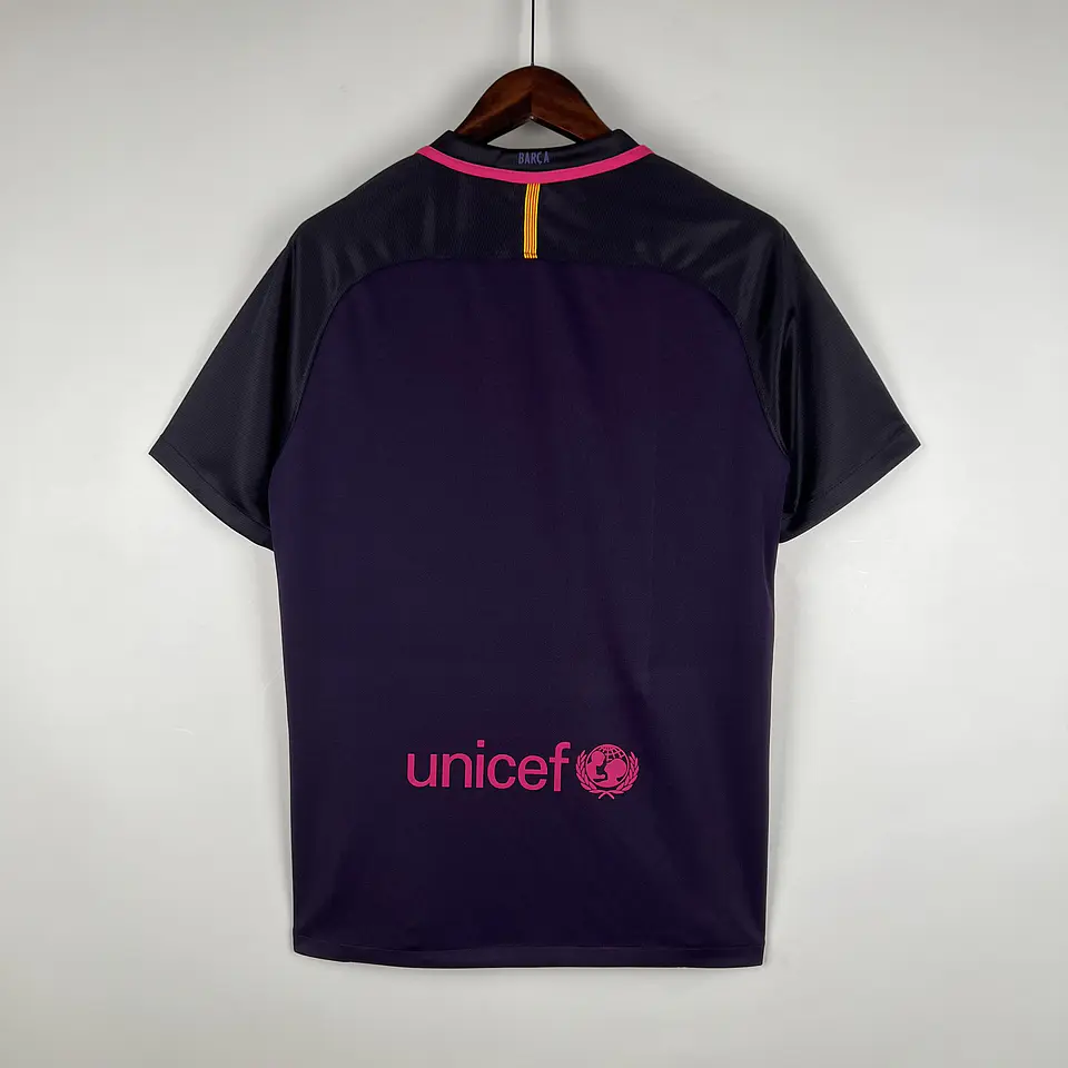 Barcelona Away 16/17 3