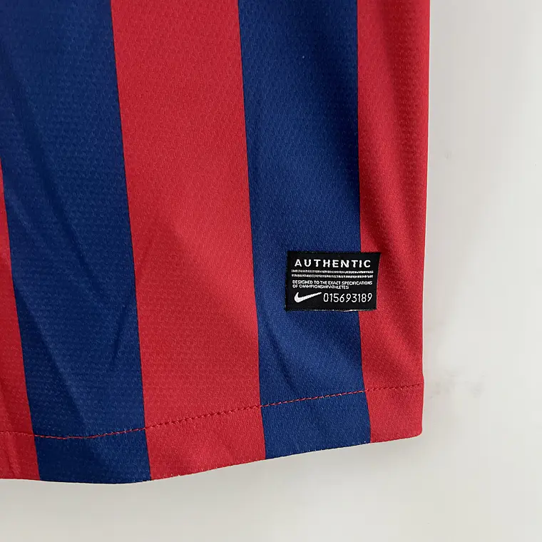 Barcelona Home 13/14 11
