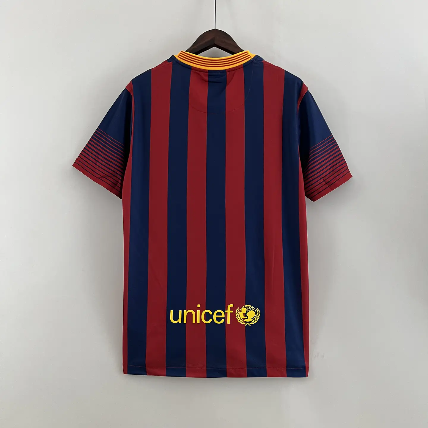 Barcelona Home 13/14 3