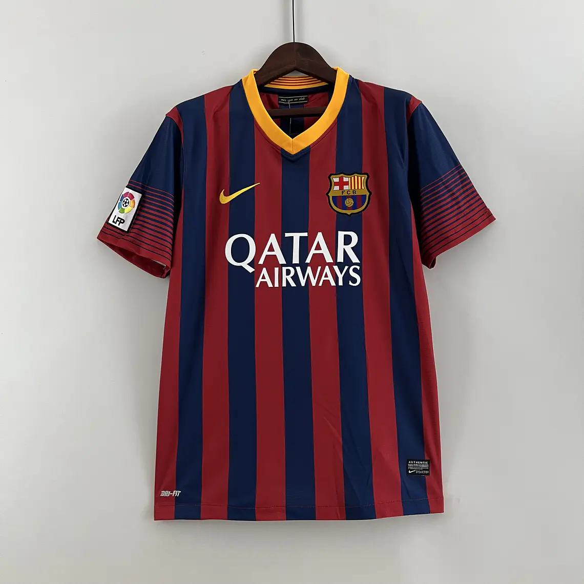 Barcelona Home 13/14 2