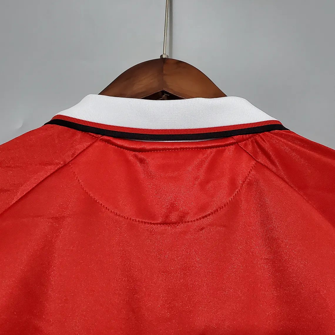 Manchester United Home 99/00 Manga Longa 8