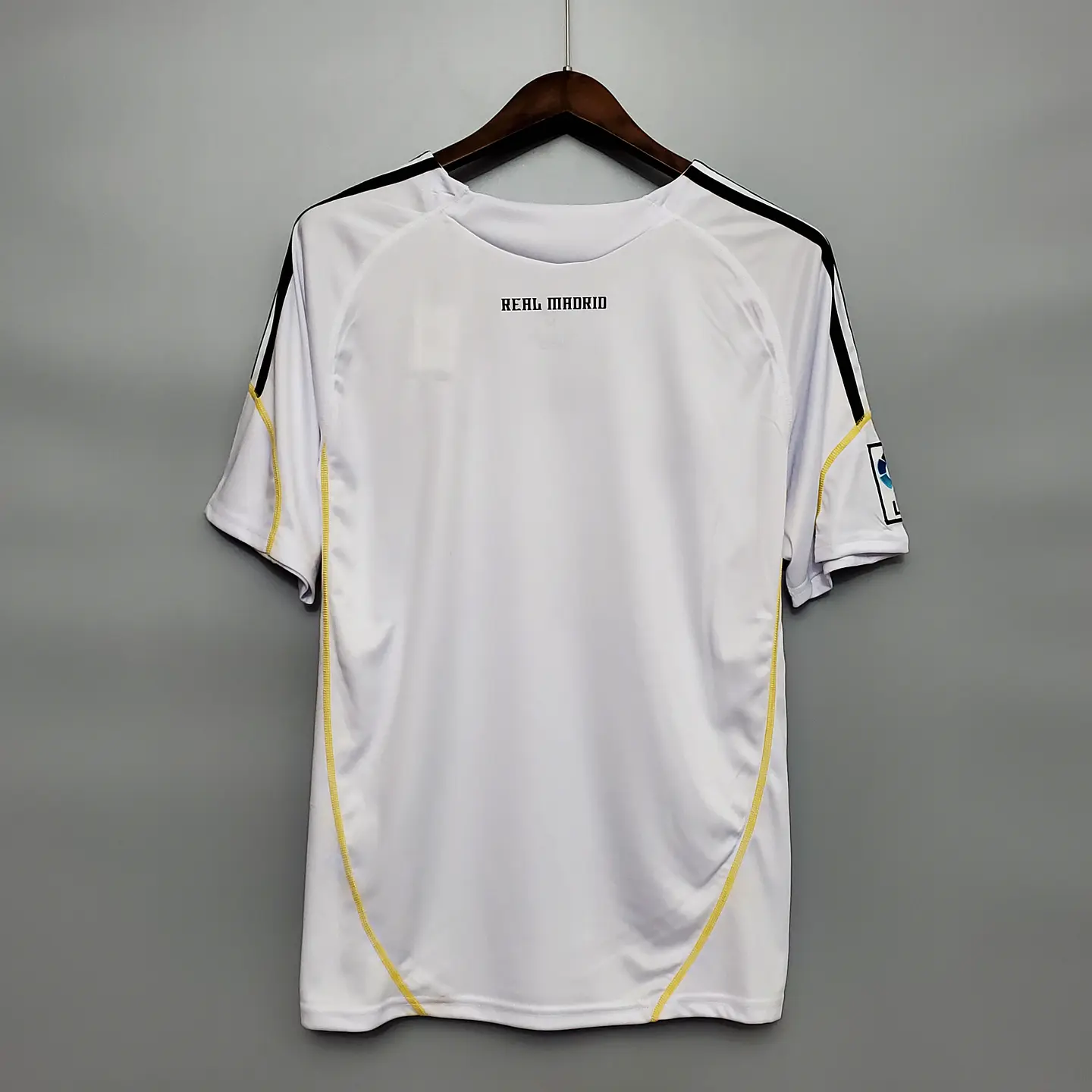 Real Madrid Home 09/10 3