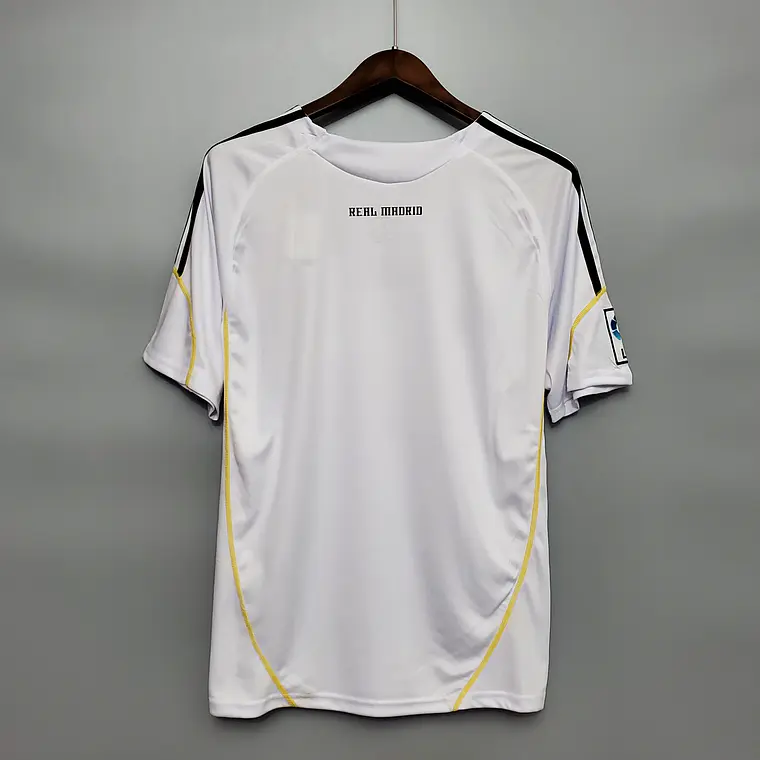 Real Madrid Home 09/10 3
