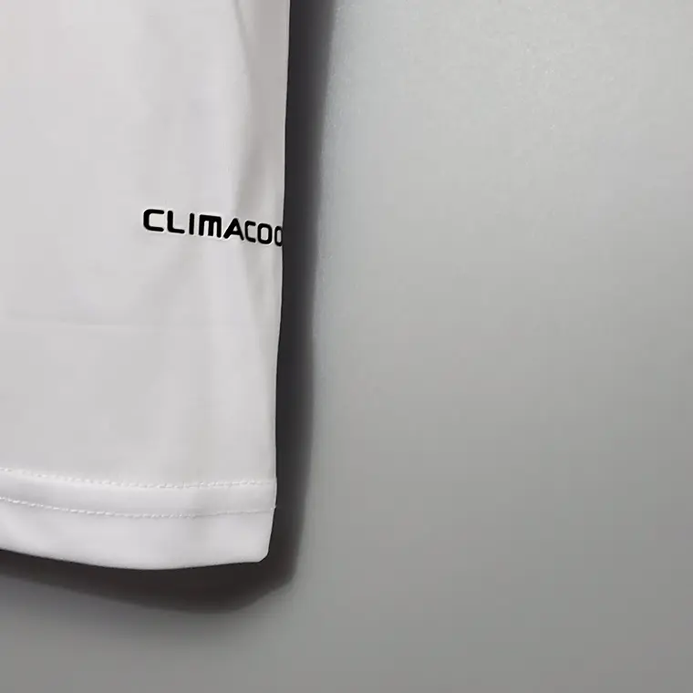 Real Madrid Home 09/10 9