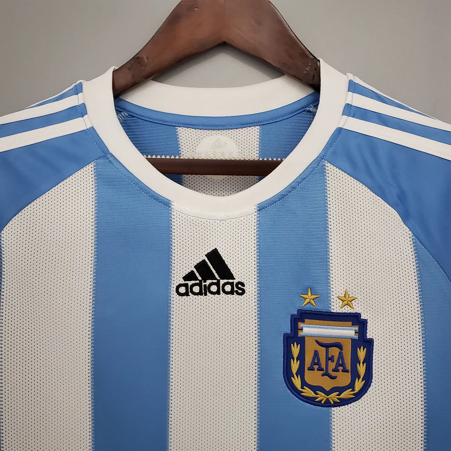 Argentina Home 2010  4