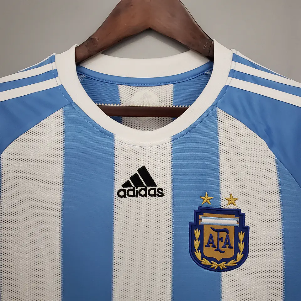 Argentina Home 2010  4