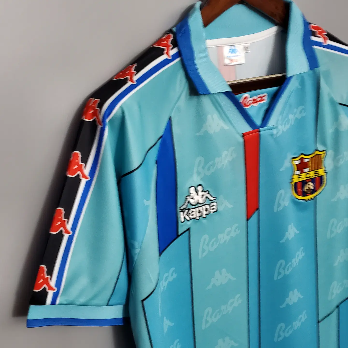 Barcelona Away 96/97 3