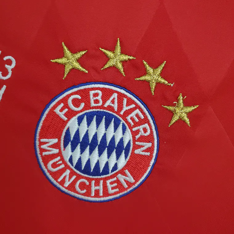 Bayern Home 13/14 7