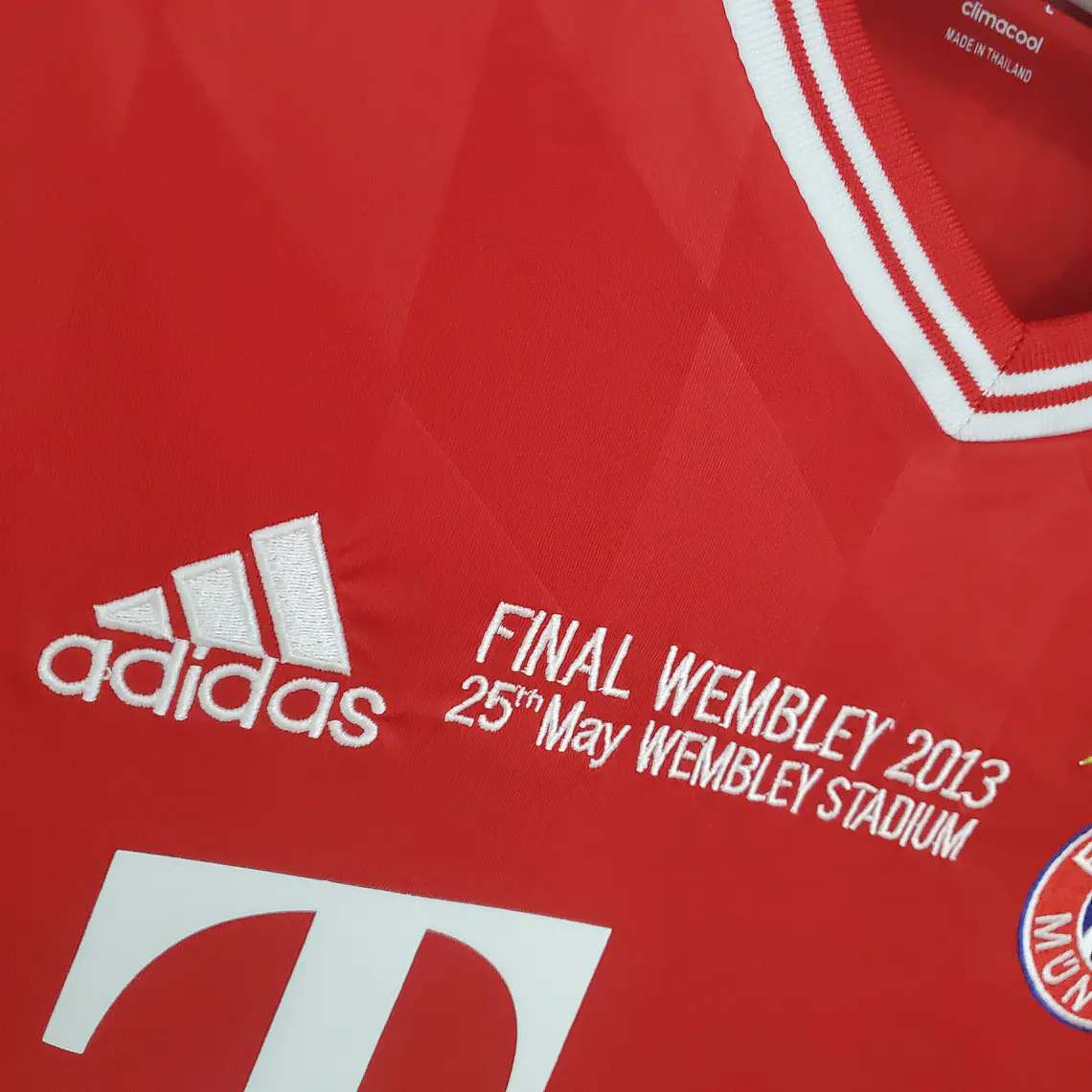 Bayern Home 13/14 Manga Longa 8
