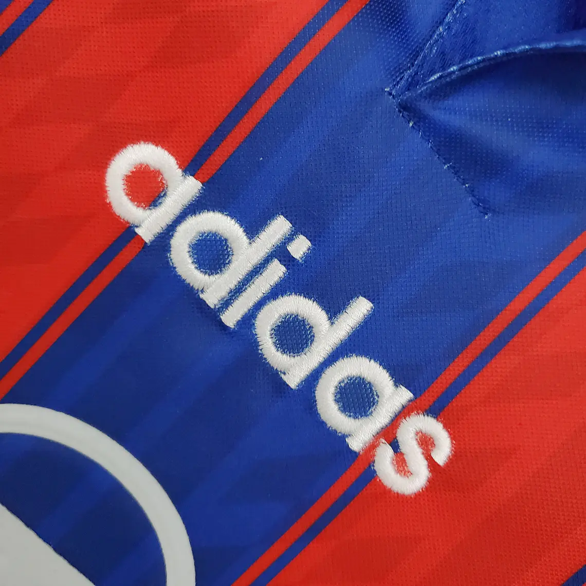Bayern Home 95/97 7