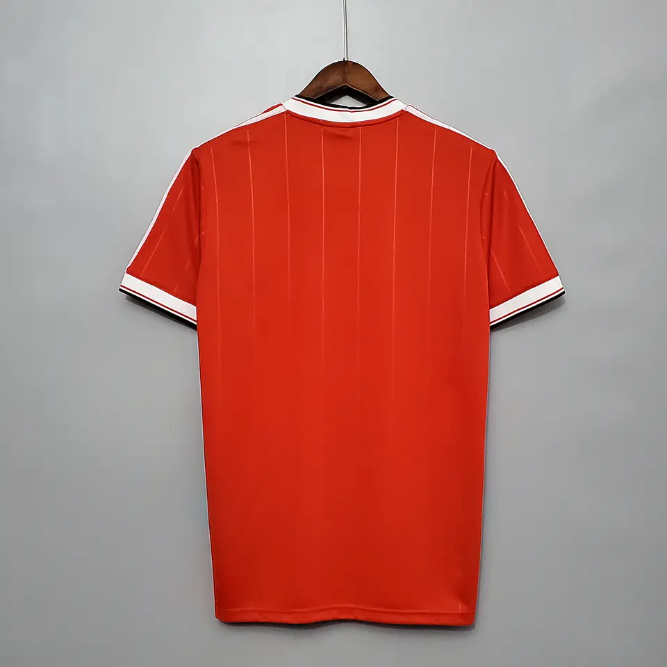 Manchester United Home 83/84 2