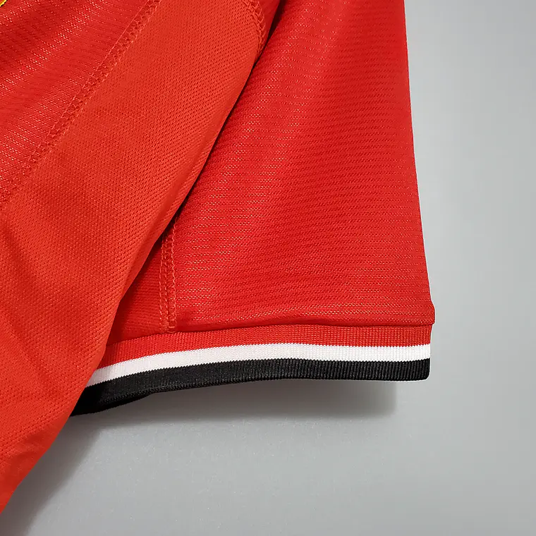 Manchester United Home 00/01 7