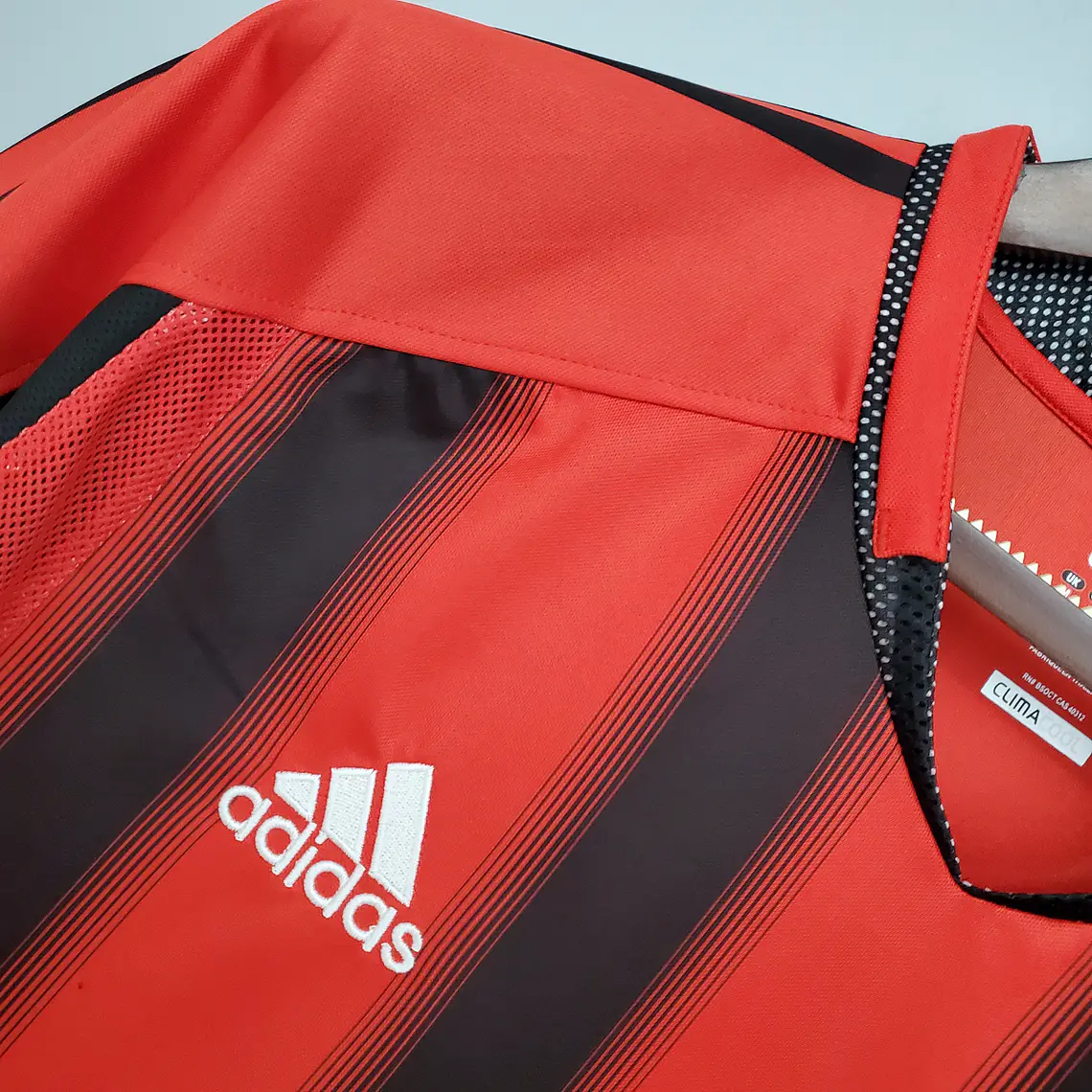 Milan Home 04/05 6