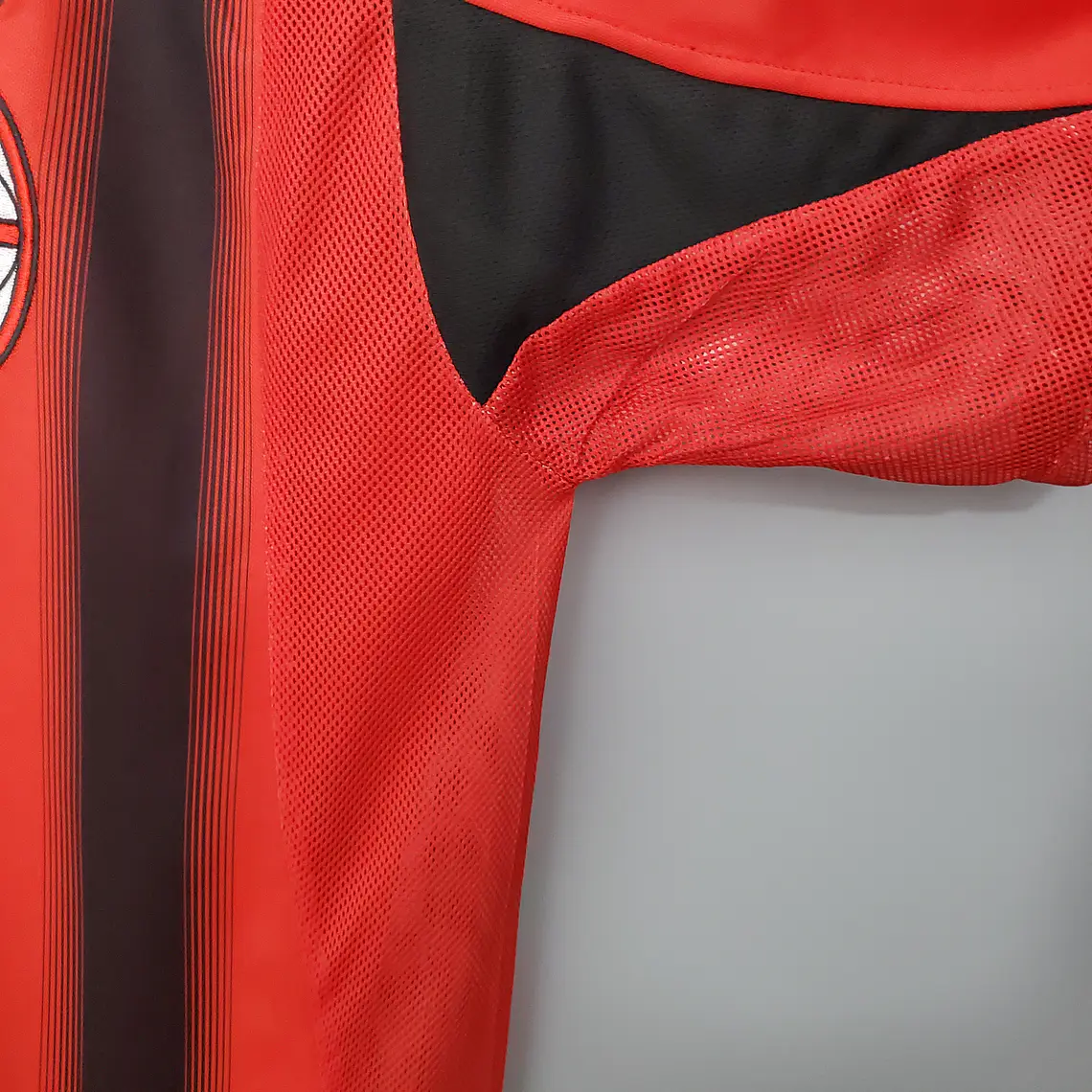 Milan Home 04/05 7