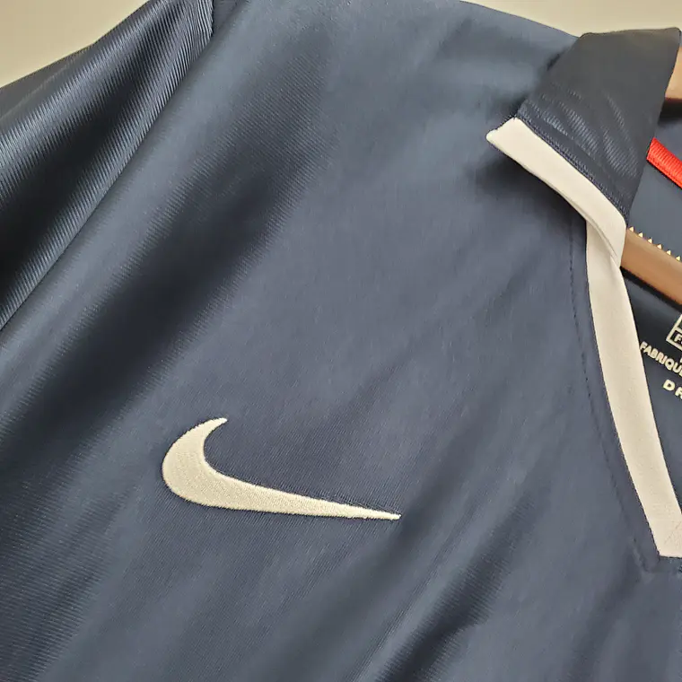 PSG Home 01/02 6