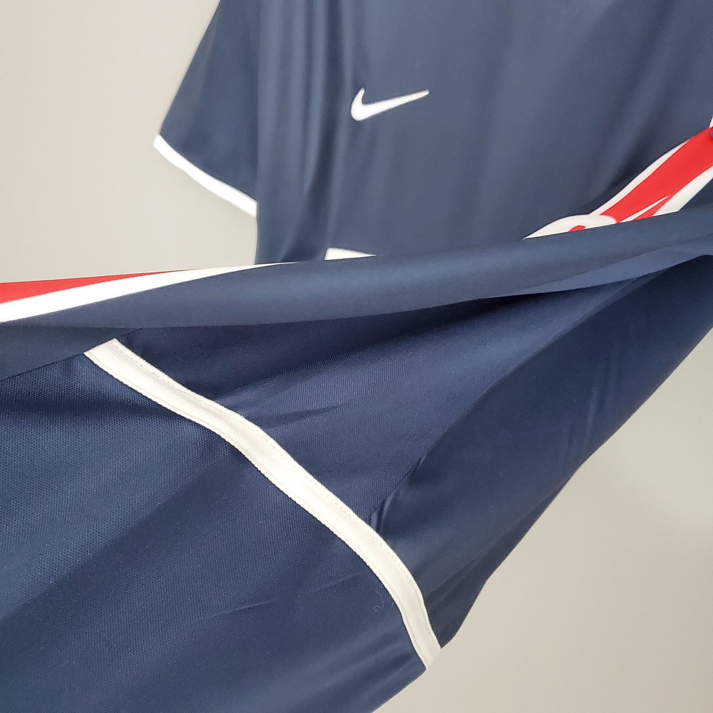 PSG Home 02/03 7