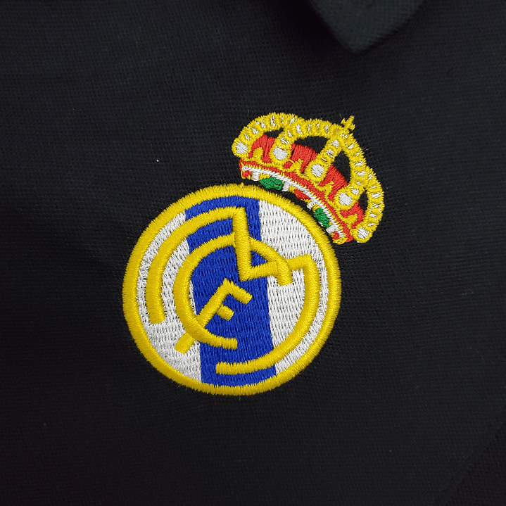 Real Madrid Away 02/03 5