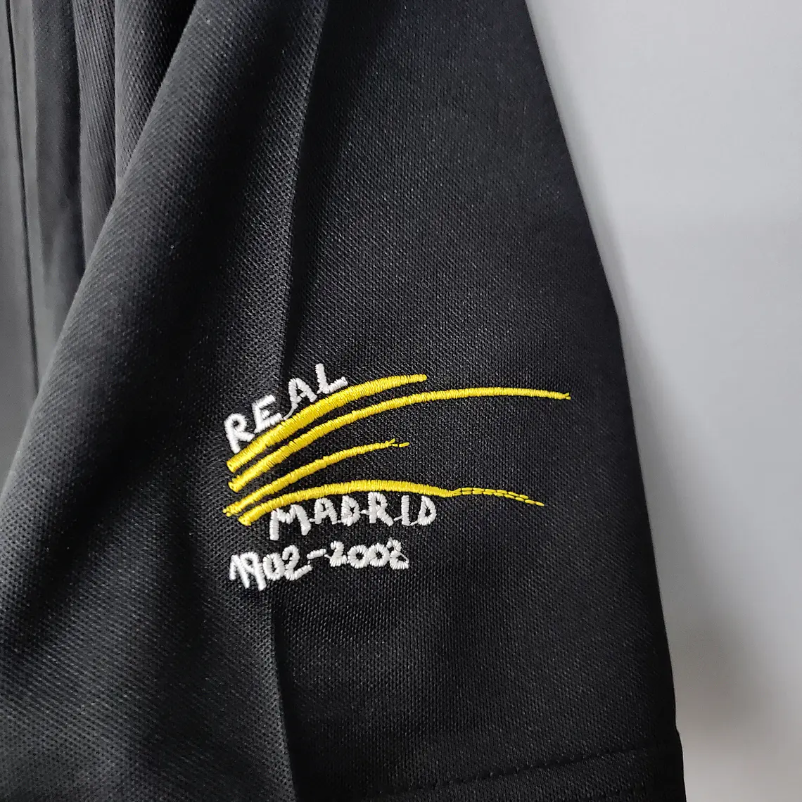 Real Madrid Away 02/03 7