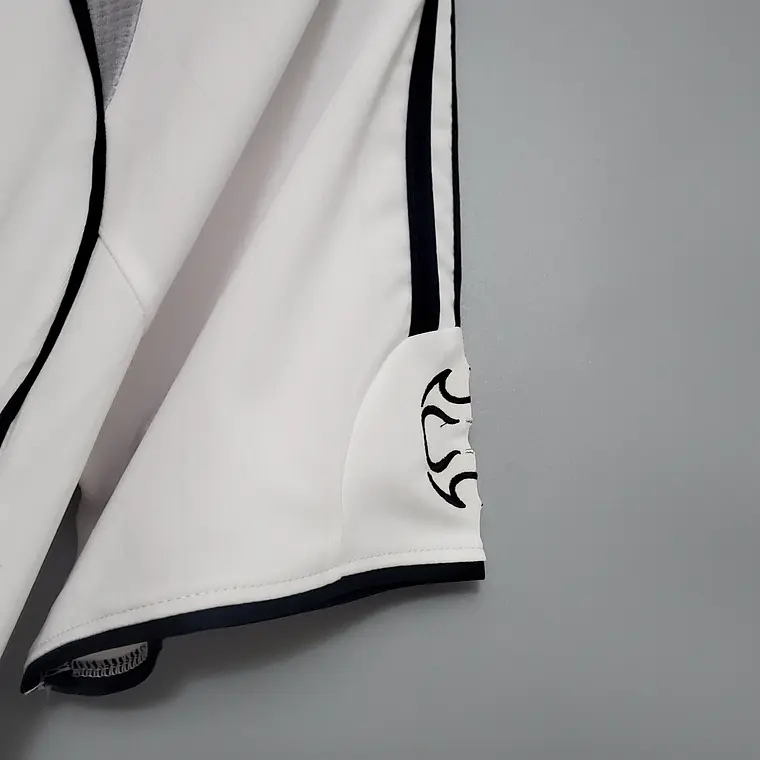 Real Madrid Home 06/07 8
