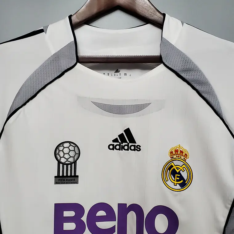 Real Madrid Home 06/07 Manga Longa 3