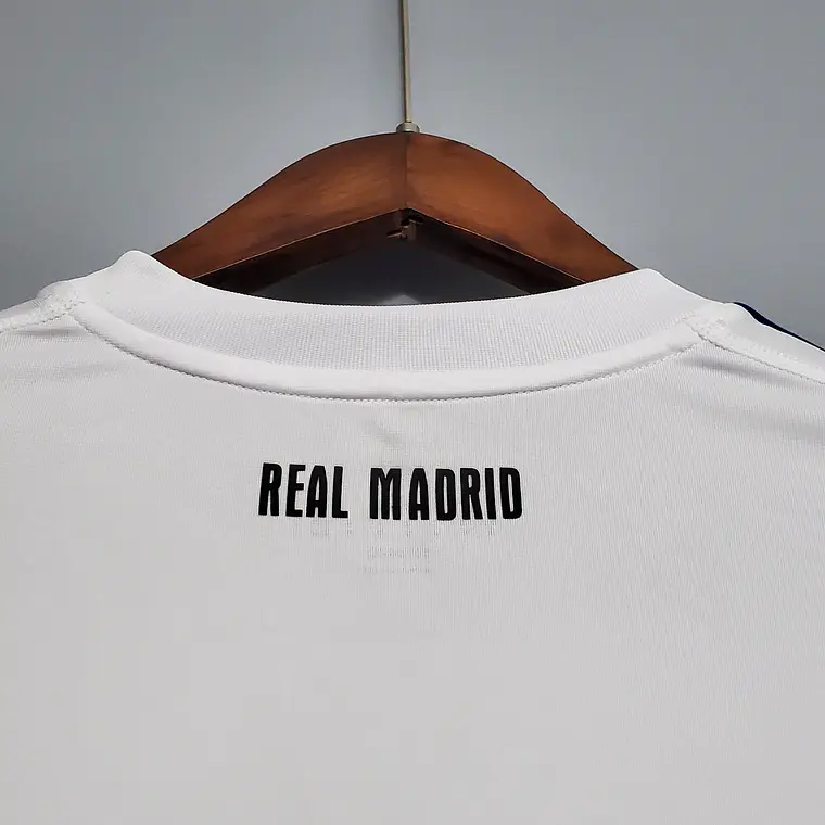 Real Madrid Home 10/11 Manga Longa 9