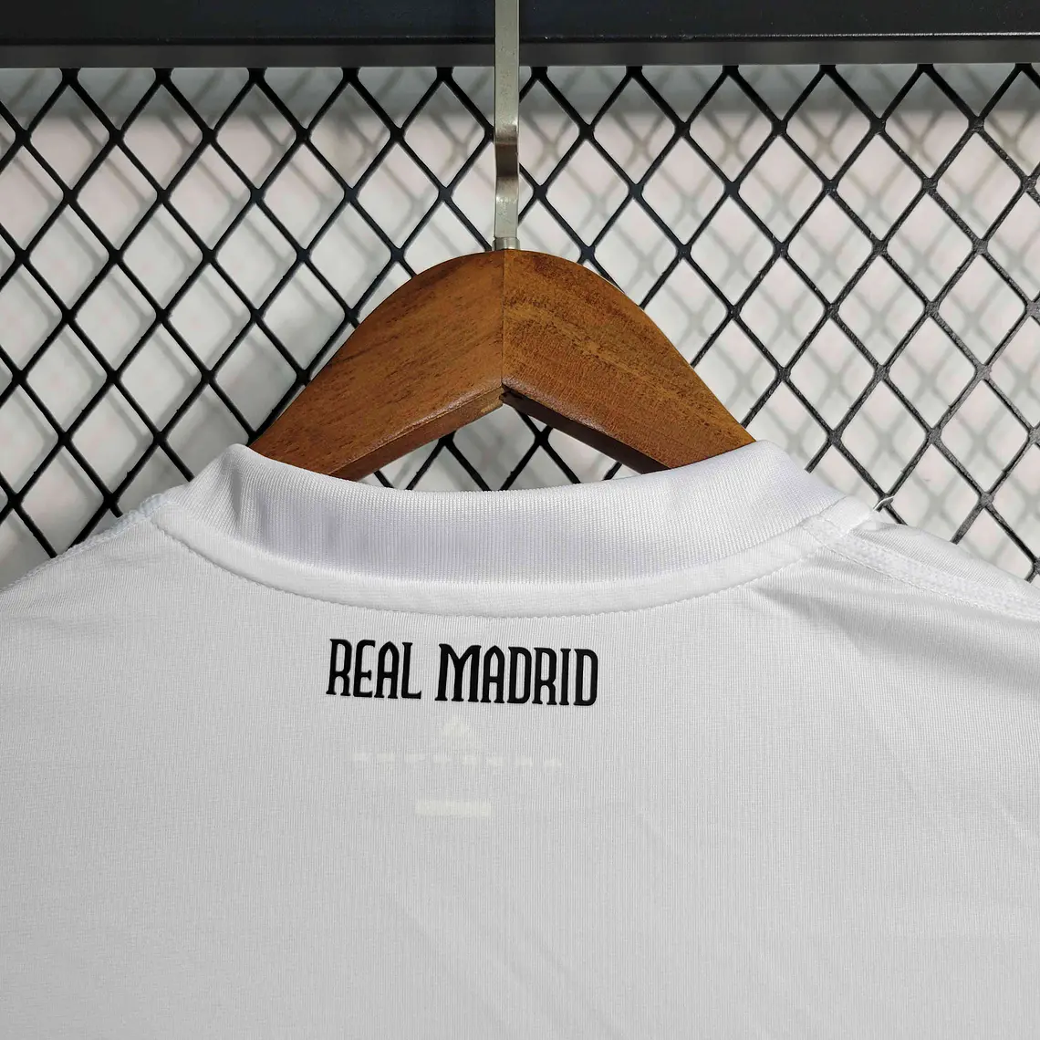 Real Madrid Home 10/11 Manga Longa  8