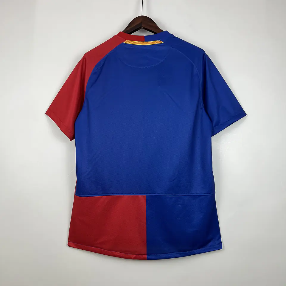 Barcelona Home 08/09 3