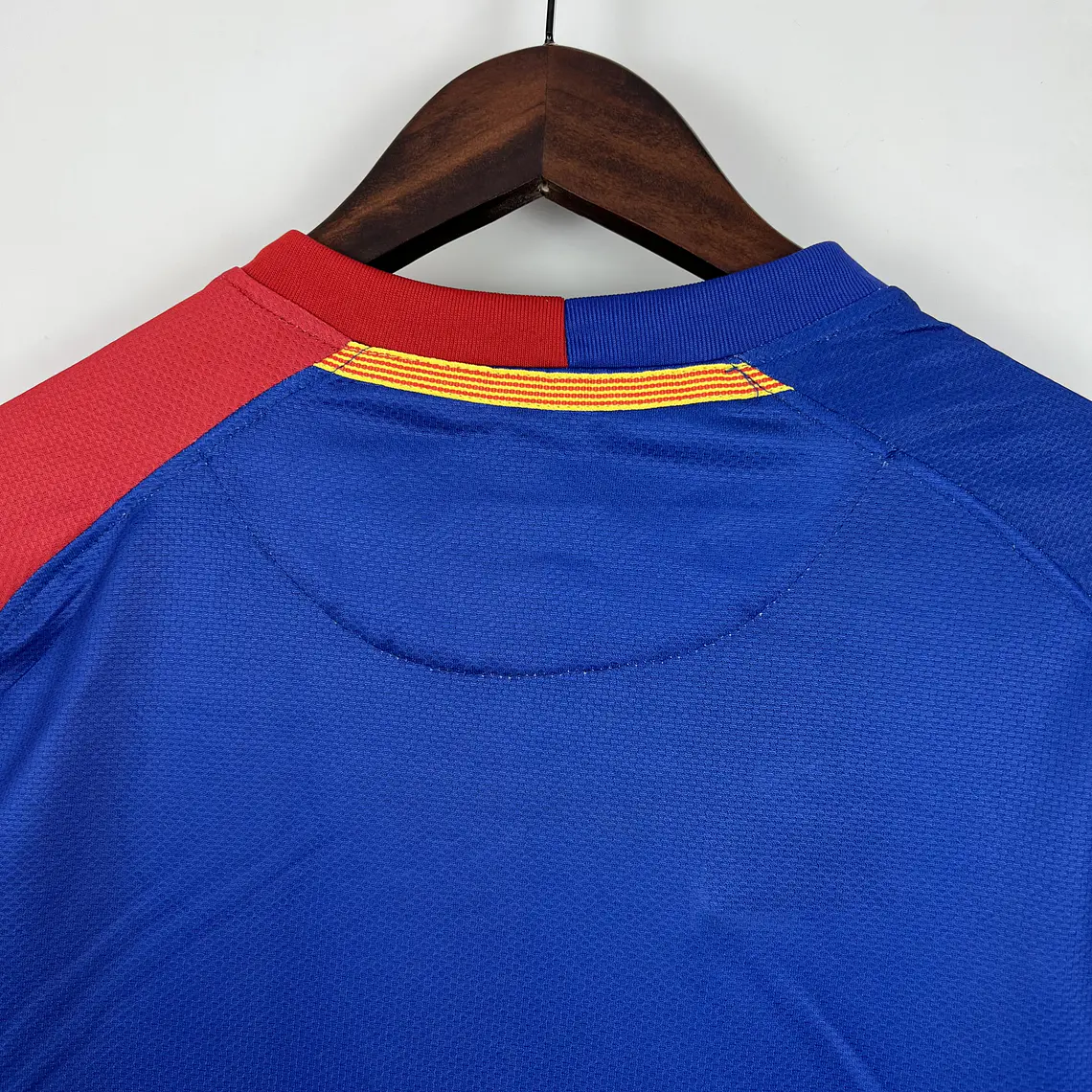 Barcelona Home 08/09 9
