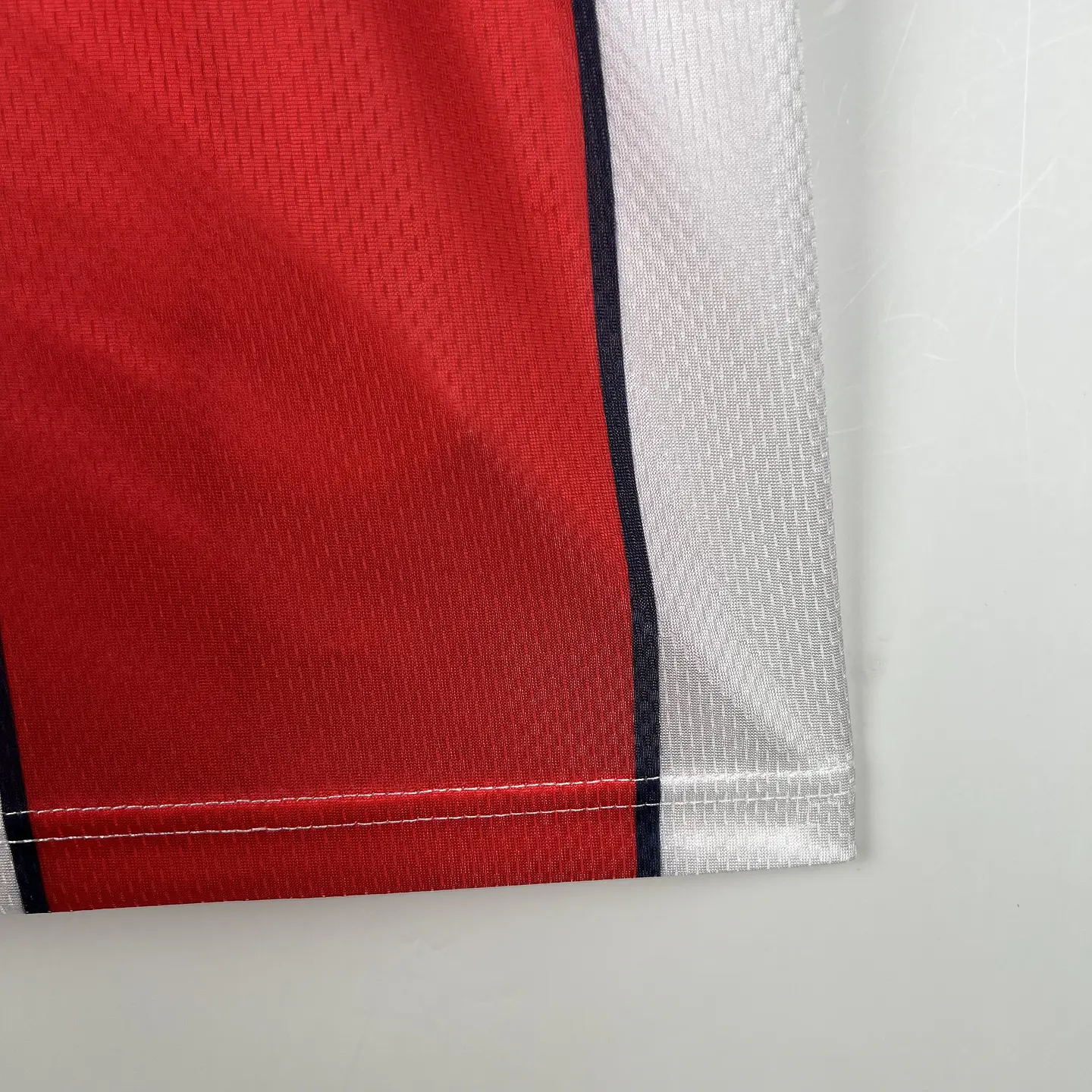 Estrela Vermelha Home 95/97 9