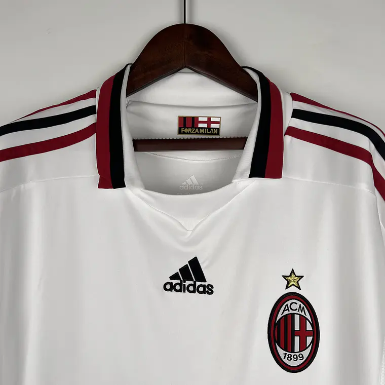 Milan Away 09/10 3