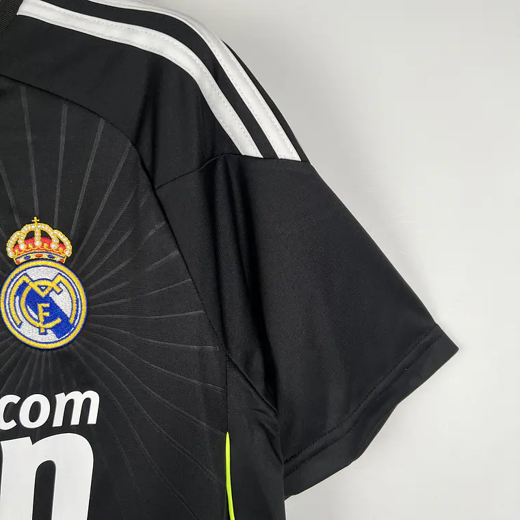 Real Madrid Away 10/11  5