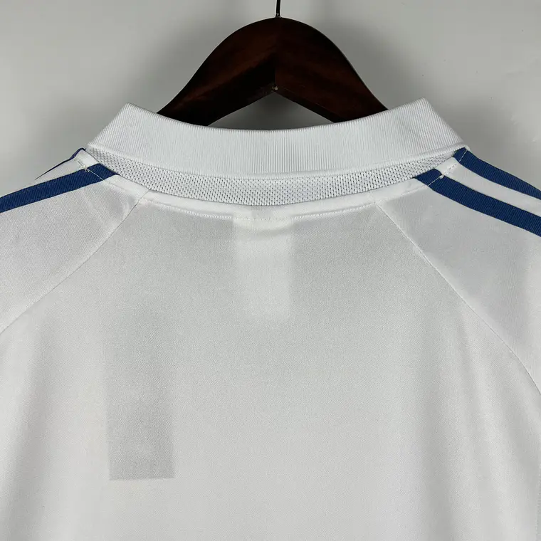 Real Madrid Home 01/02 8