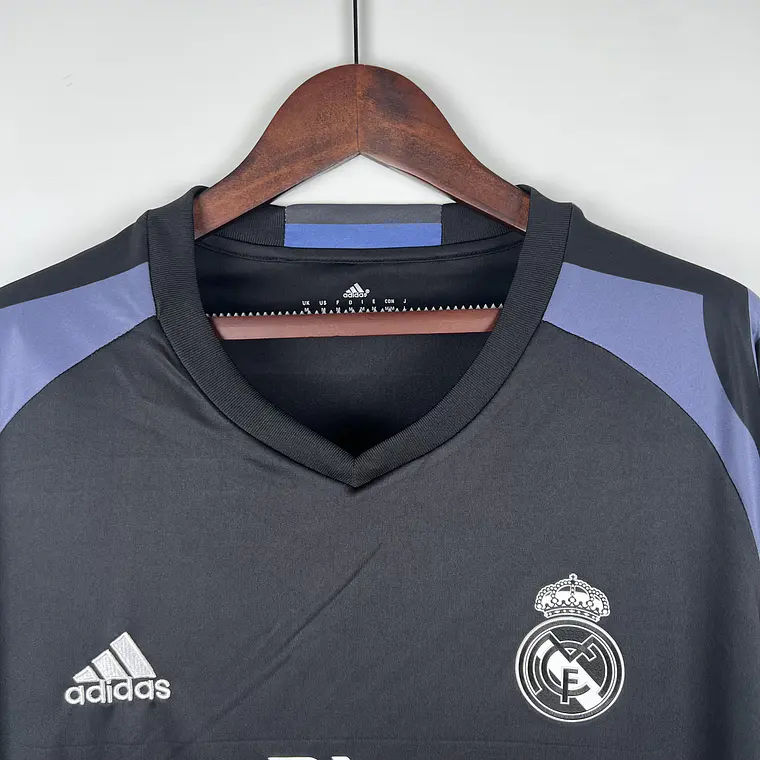 Real Madrid Third 16/17 Manga Longa 3