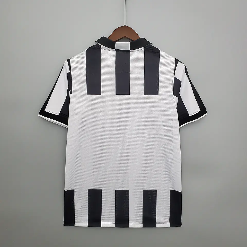 Juventus Home 14/15 3