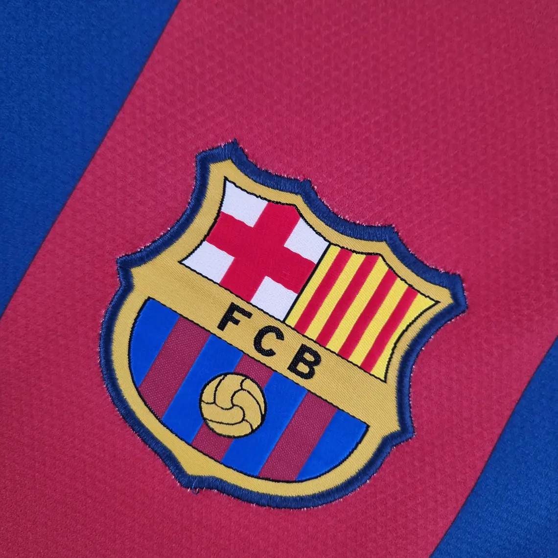 Barcelona Home 10/11 Manga Longa 4