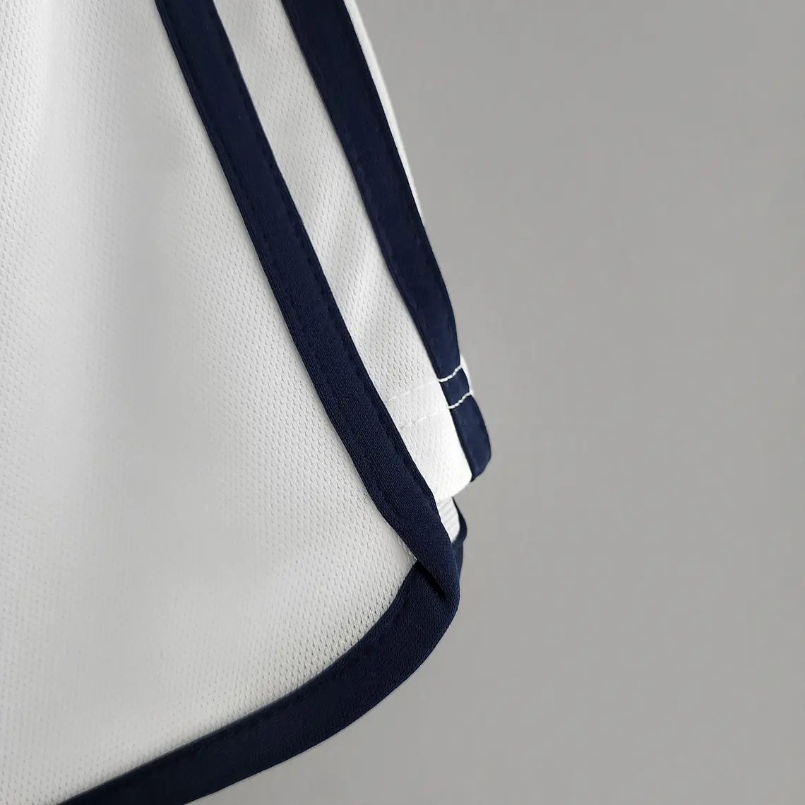 Real Madrid Home 00/01 8