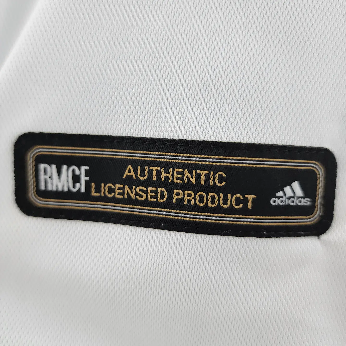 Real Madrid Home 00/01 11
