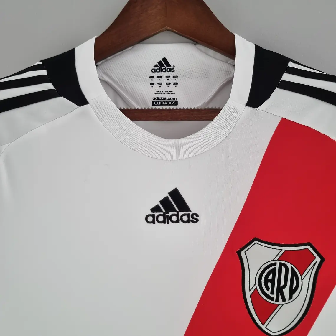 River Plate Home 09/10 4