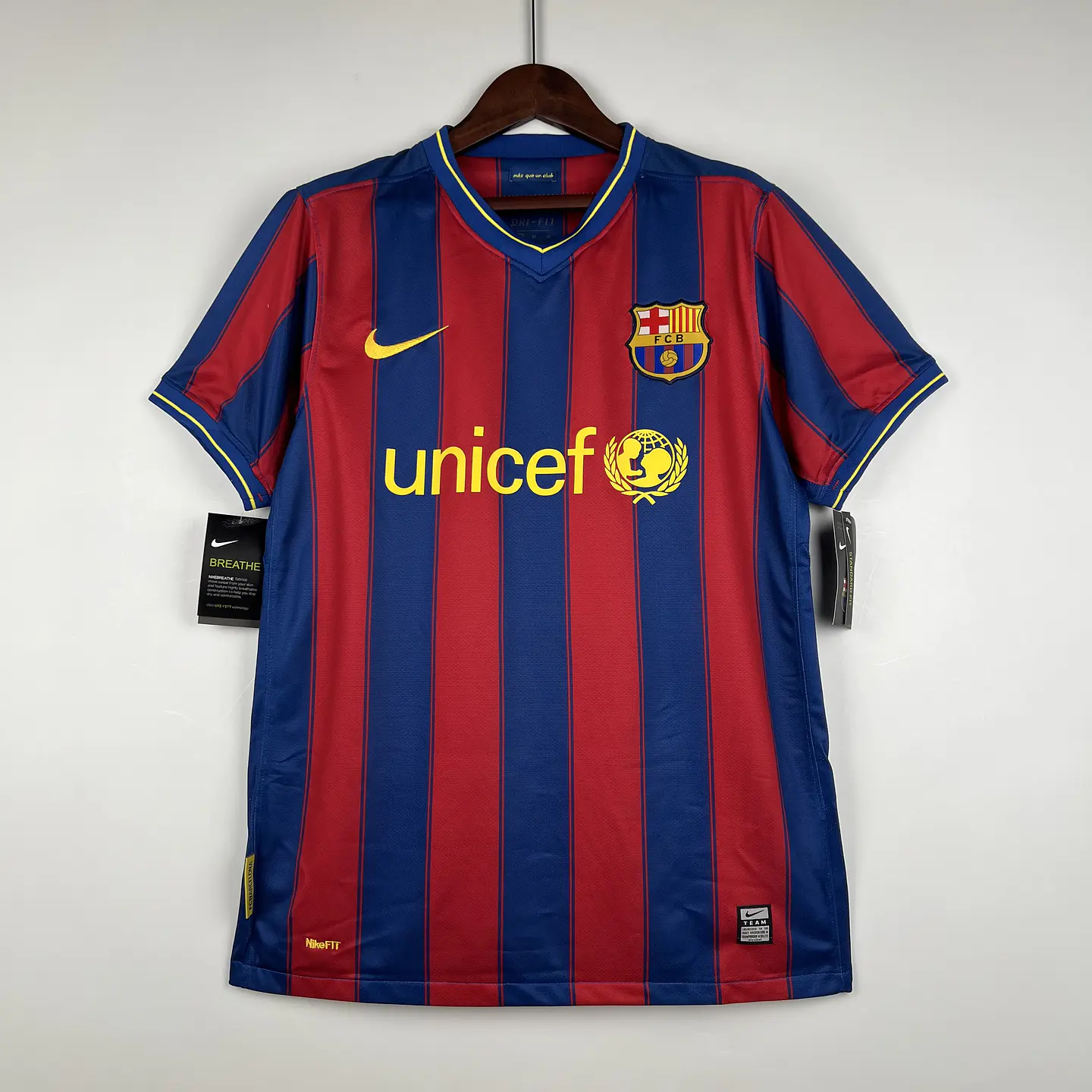 Barcelona Home 09/10 2