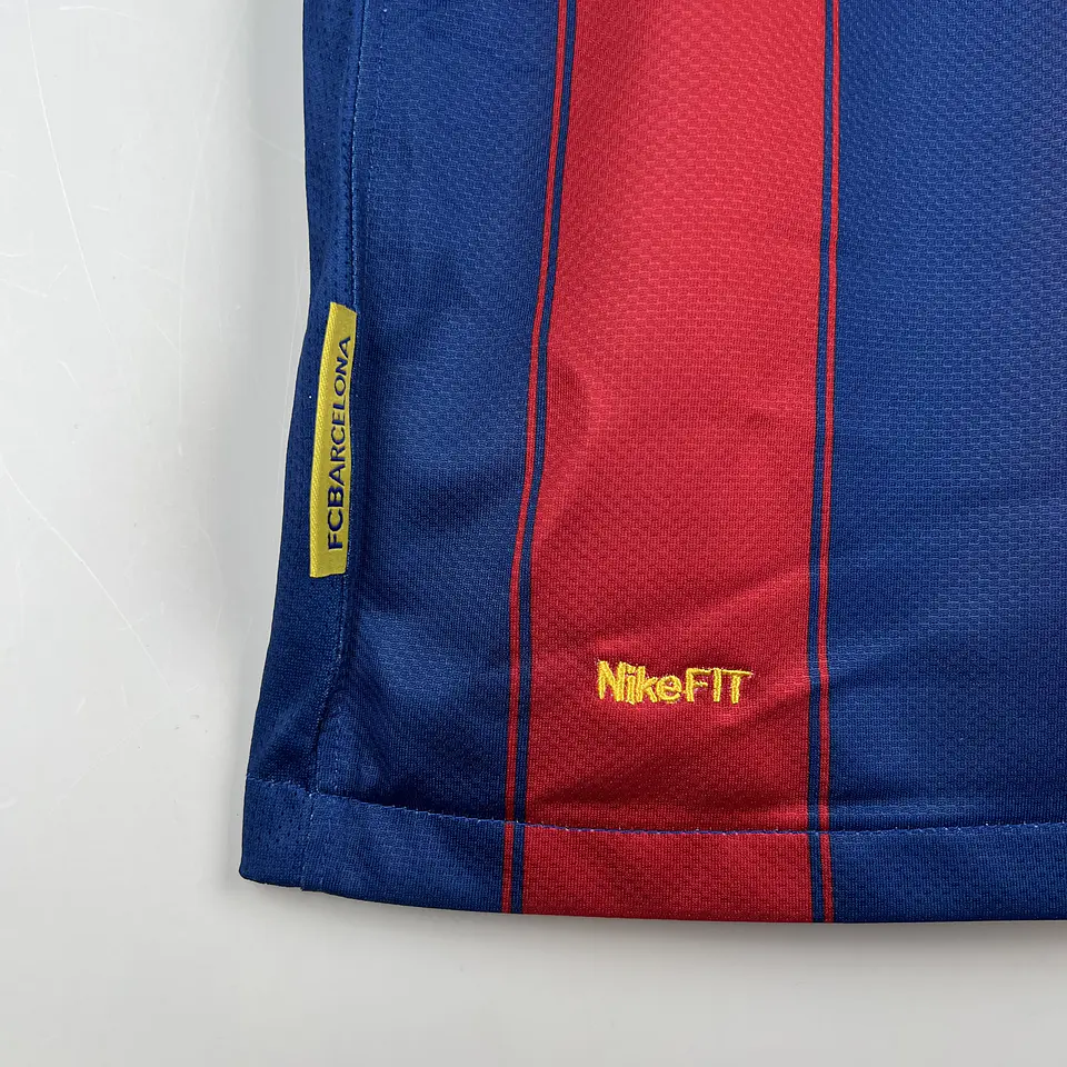 Barcelona Home 09/10 8