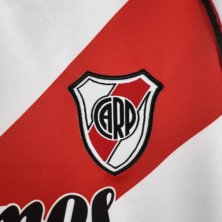 River Plate Home 00/01 8